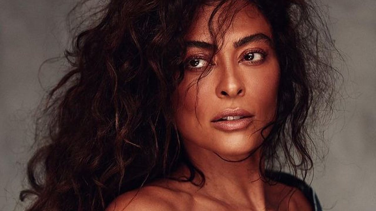 Aos Anos Juliana Paes Ostenta Corp O Ao Se Refrescar De Biqu Ni Em