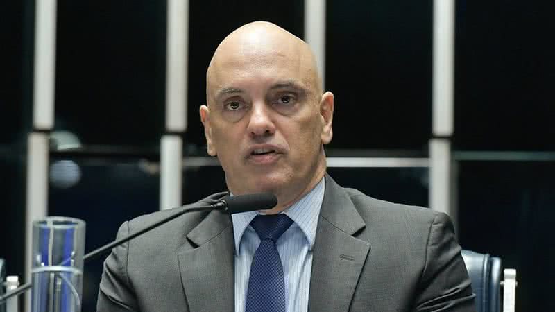 URGENTE Senadores Anunciam Pedido De Impeachment Contra Alexandre De