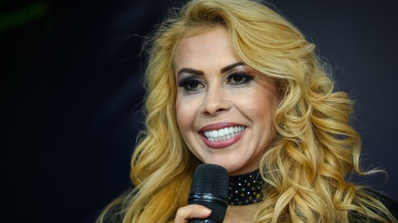 Joelma Abandona Grava O Na Tv Ap S Passar Mal