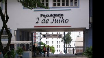 Sucom Emite Multas Para Faculdades De Salvador