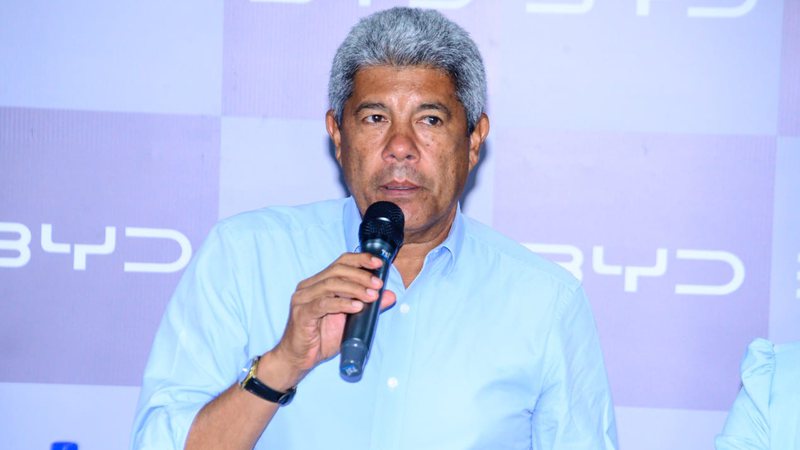 Jerônimo Rodrigues anuncia investimento bilionário na BYD obras já têm