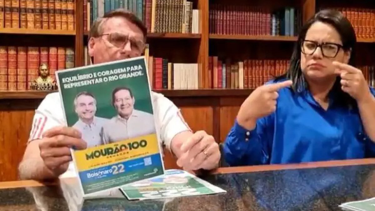 TSE proíbe Bolsonaro de fazer live eleitoral na residência oficial da