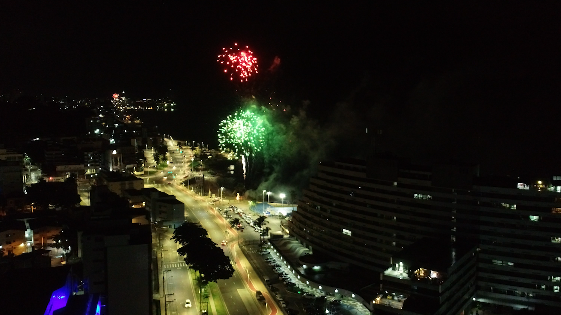 Queima De Fogos Celebra Chegada De 2022 Em Salvador Confira Os 21