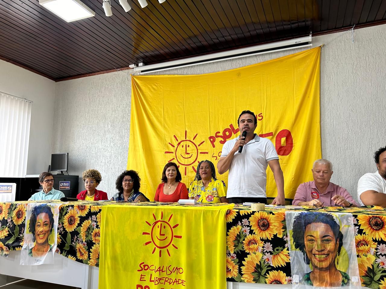 Ilhéus PSOL oficializa apoio à pré candidatura de Adélia Pinheiro a