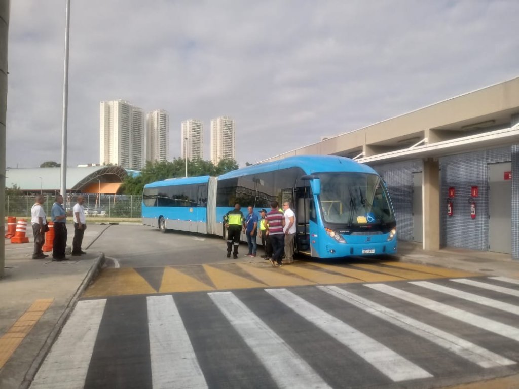 Salvador Realiza Primeiro Teste T Cnico Nibus Do Brt Veja Fotos