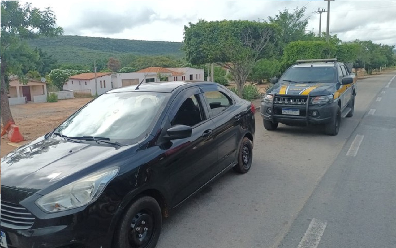 Prf Apreende Carro Clonado E Descobre Que Ve Culo Original Tamb M Foi