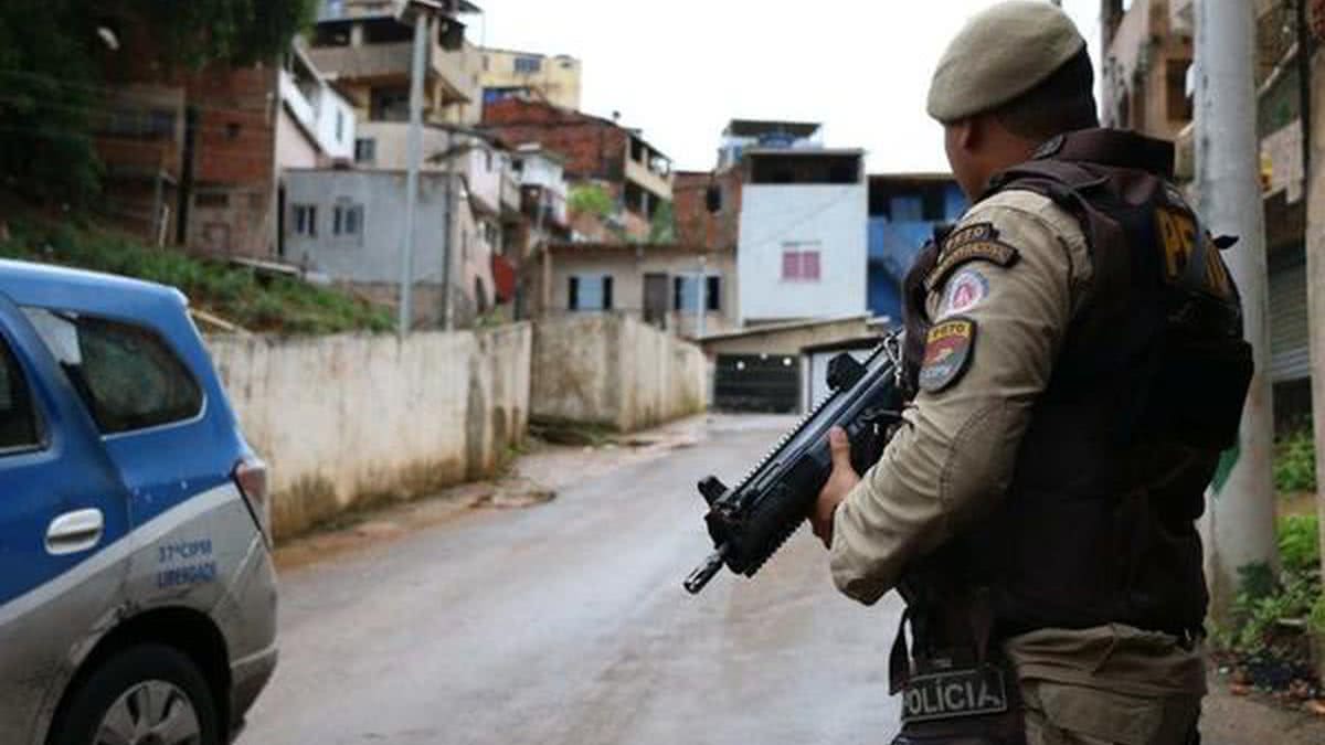 Sempre foi um cara muito do bem', diz amiga de PM morto após atirar contra  policiais em Salvador, Bahia