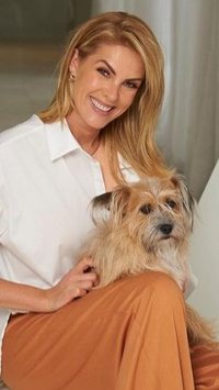 Cachorro resgatado por Ana Hickmann salvou apresentadora durante briga com ex-marido