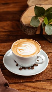 Café em jejum faz mal? Veja qual é o melhor momento para tomar a bebida