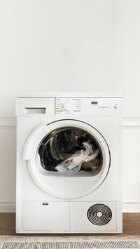 Roupa sai da máquina com cheiro ruim? Veja o que pode estar causando o odor
