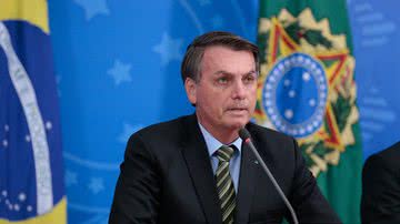 Imagem Bolsonaro diz que "não existe" opção da Bahia receber ajuda humanitária recusada pelo governo federal