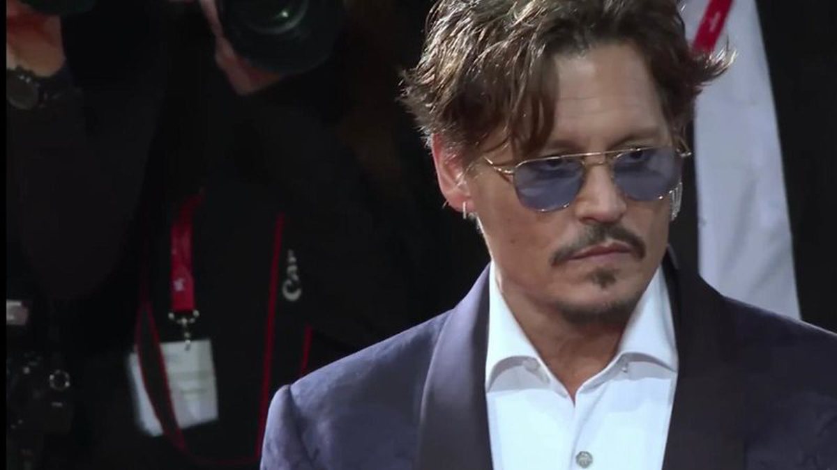 Jornal Diz Que Johnny Depp Foi Encontrado Desacordado Em Hotel Veja Detalhes