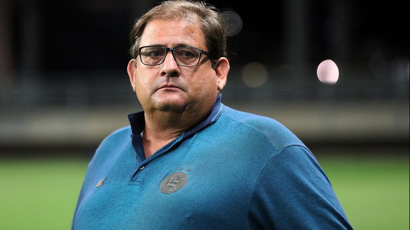 Guto Ferreira segue como preferido da diretoria para assumir cargo de  treinador do Sport - Esportes DP