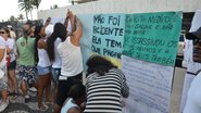 Imagem O adeus aos irmãos: flores e orações são deixadas na Ondina, no local da morte