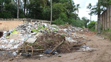 Imagem Megaoperação retira cerca de mil toneladas de entulho em Catu de Abrantes