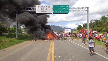 Imagem Conflito em Buerarema faz governador embarcar para Brasília