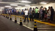 Imagem Longa espera causa confusões na fila de ingressos do Ba-Vi