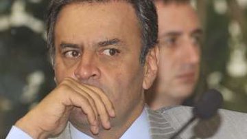 Imagem Propaganda do PSDB com Aécio Neves é suspensa pelo TSE