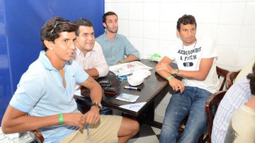 Imagem Baladeiro, Vitor Ramos confere coletiva de Tatau