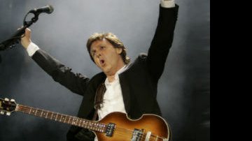 Imagem McCartney vai ganhar presente no Rio