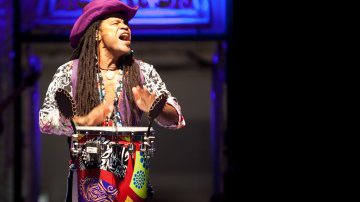 Imagem Carlinhos Brown no Bocão Light 