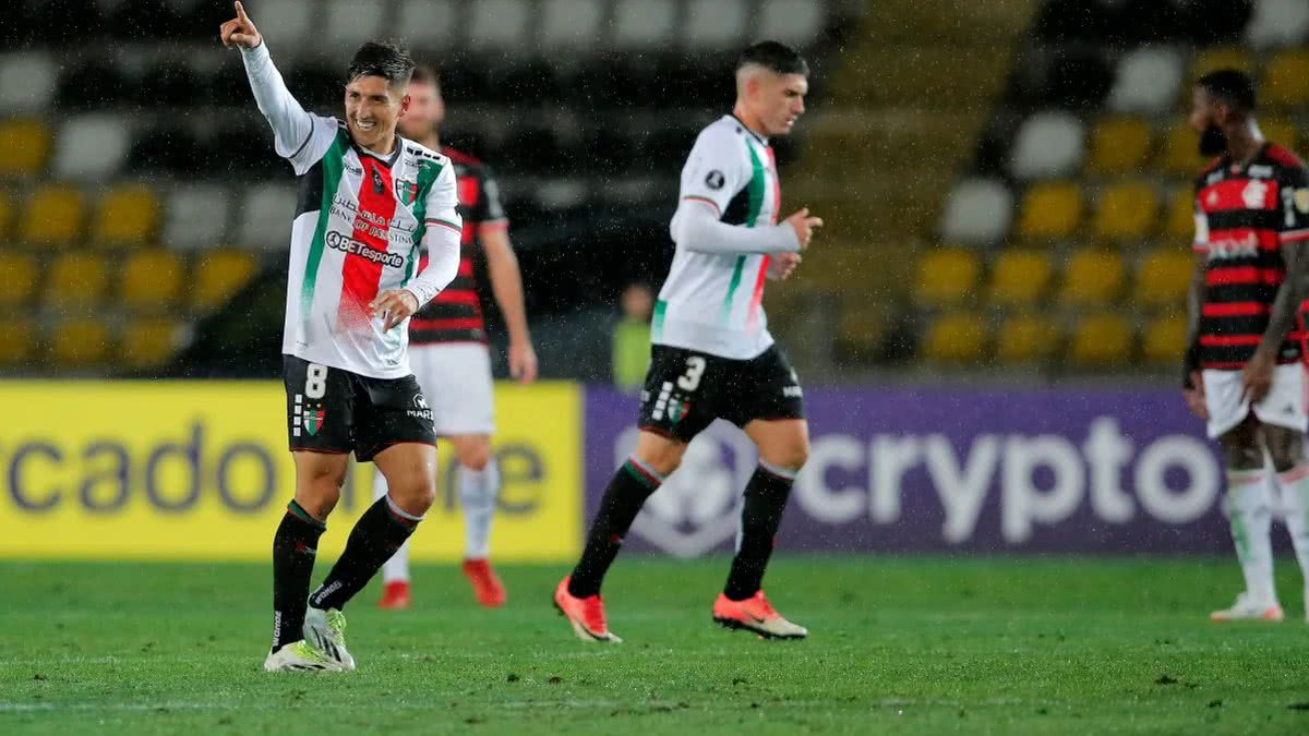 Flamengo perde para o Palestino e se complica na Libertadores; veja gol