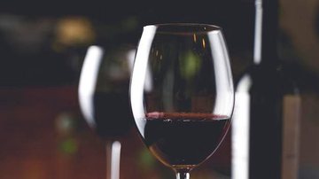 Imagem BNews Gastrô: cinco opções de vinhos para apreciar no Dia Internacional da uva Merlot