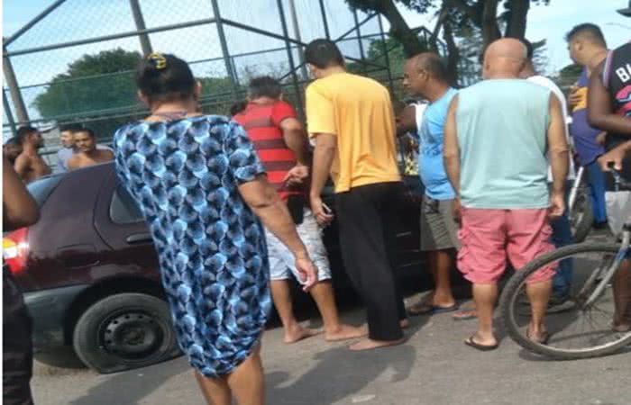 Criança é Baleada E Mulheres Morrem Em Tiroteio Entre Milicianos