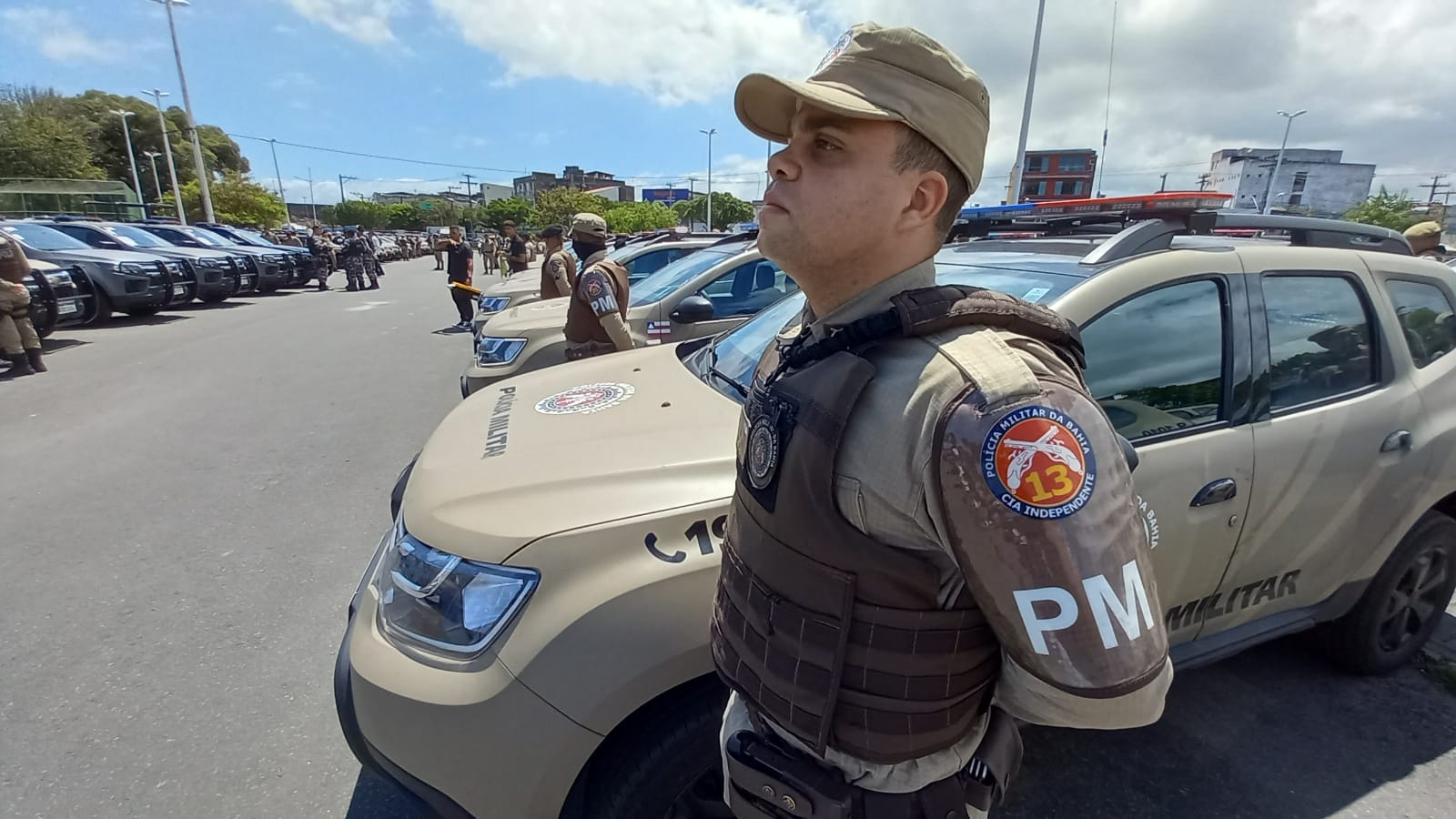 Polícia Militar Da Bahia Recebe Frota Com 168 Novas Viaturas 7137